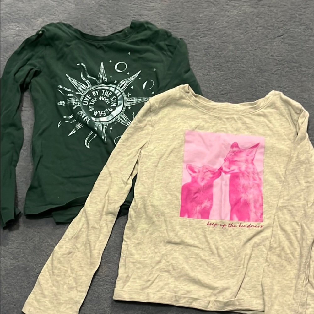 2 Gap girls organic cotton long sleeve shirts
